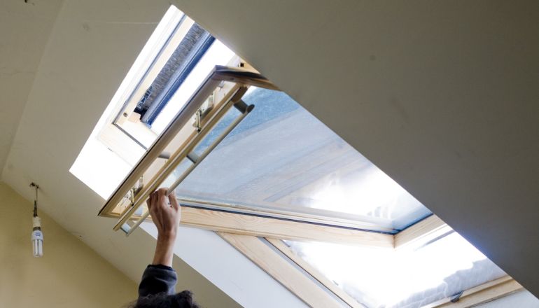 Pose de velux à Chilly Mazarin (91380) dans l'Essonne 91