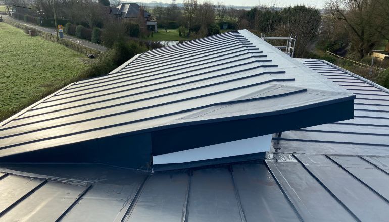 Travaux de zinguerie à Chilly Mazarin (91380) dans l'Essonne 91